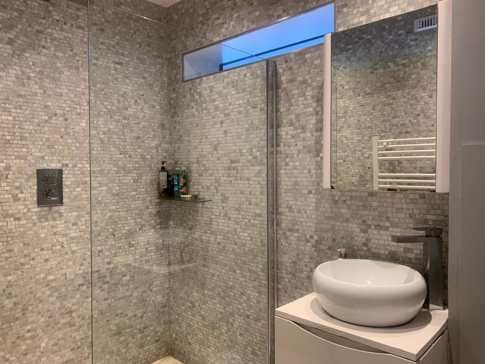 Sanctuary By The Sea With Large Room Including Lounge, Bathroom, Direct Garden Access & Free Parking Brighton Luaran gambar