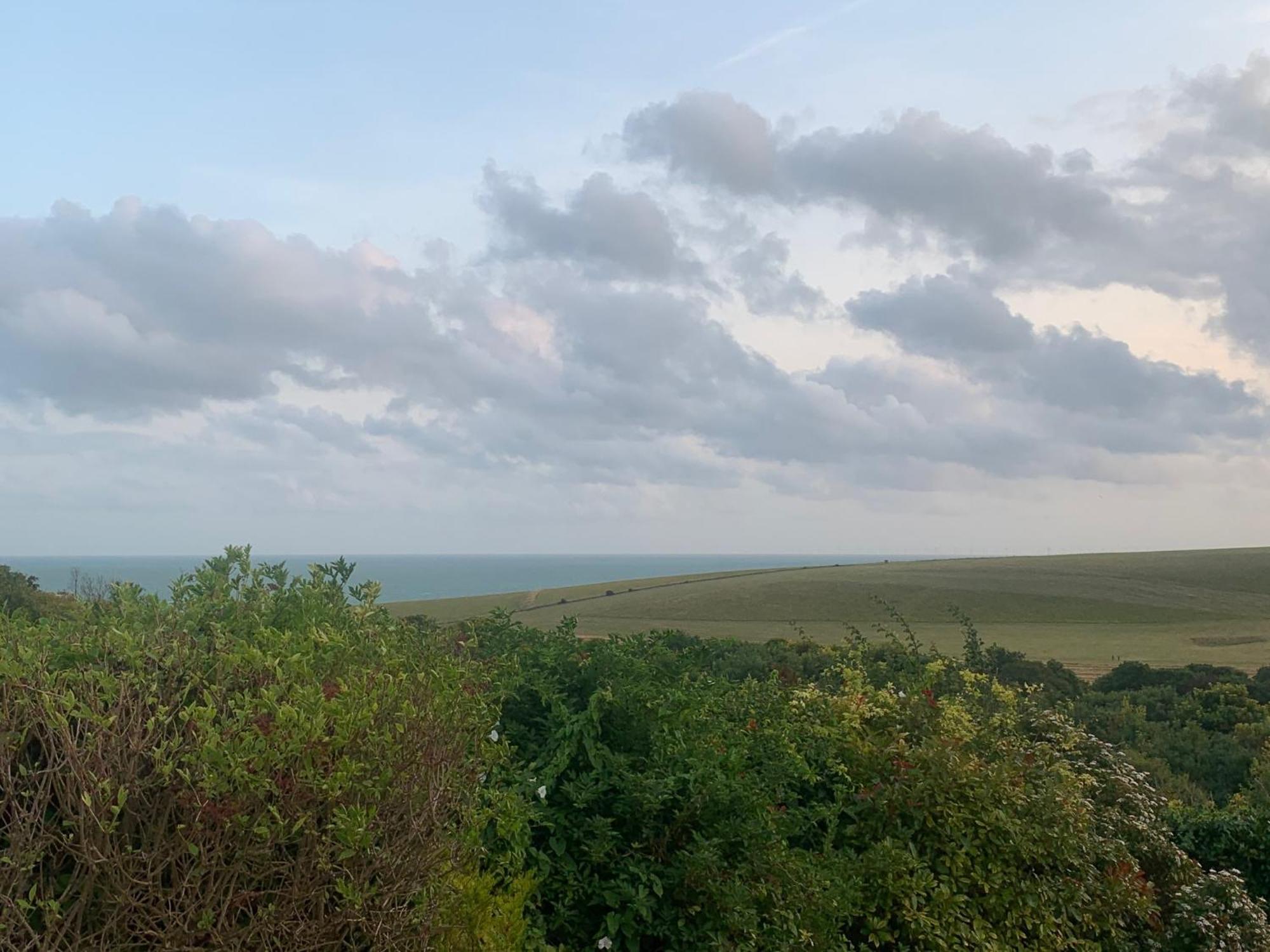 Sanctuary By The Sea With Large Room Including Lounge, Bathroom, Direct Garden Access & Free Parking Brighton Luaran gambar