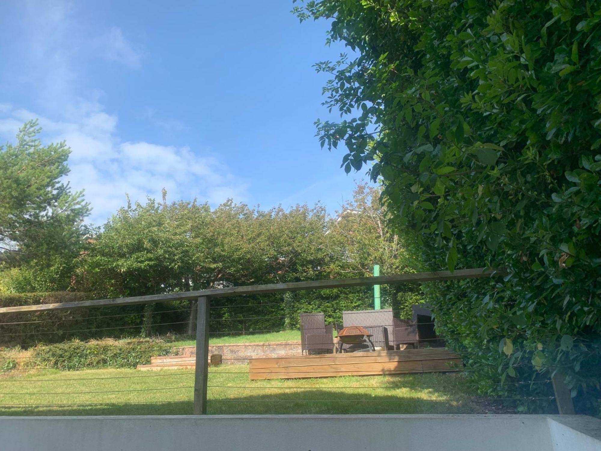 Sanctuary By The Sea With Large Room Including Lounge, Bathroom, Direct Garden Access & Free Parking Brighton Luaran gambar